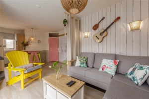 Beach Chilla - livingroom HDVL